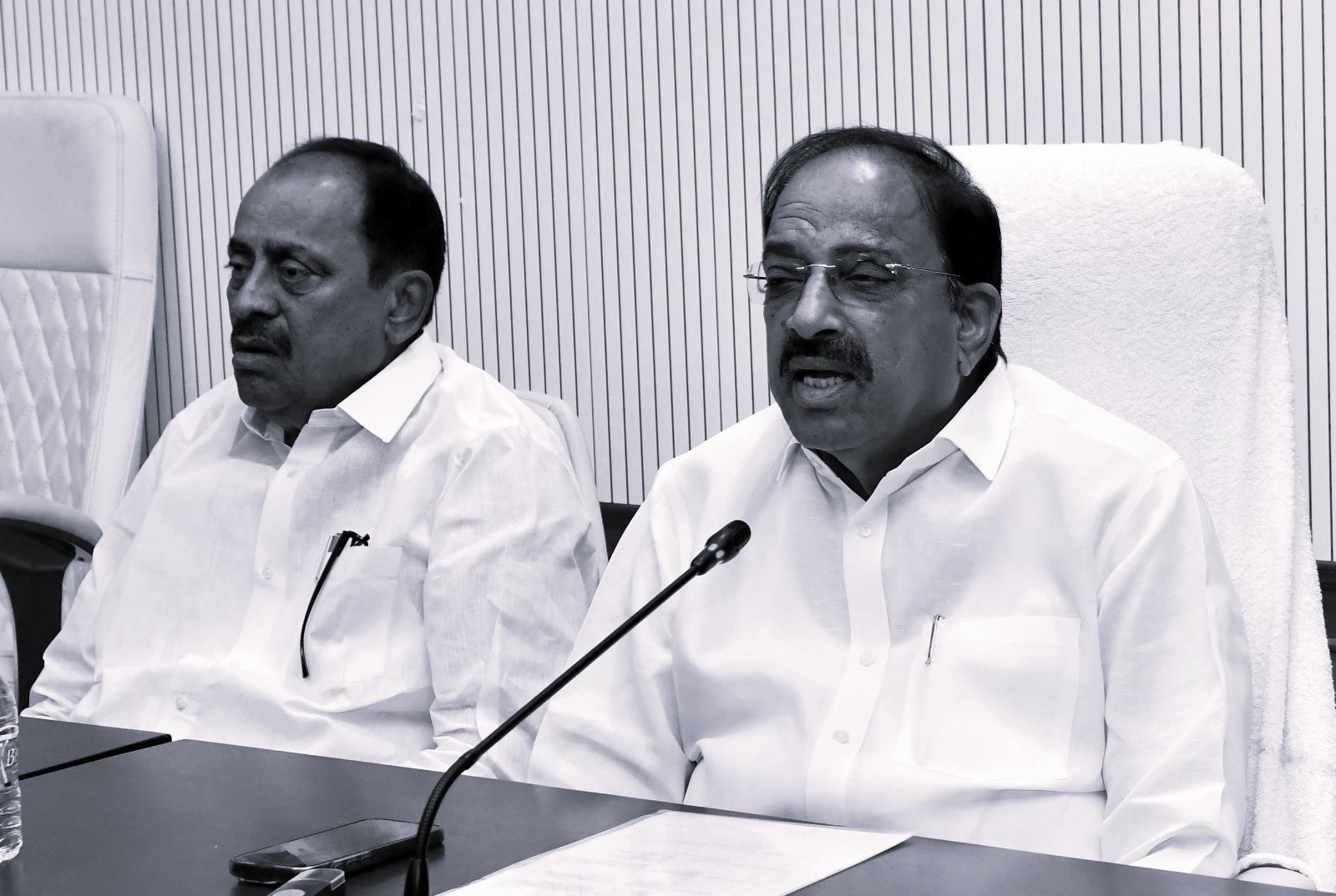Minister Tummala Nageswara Rao Urges Farmers to Reduce Urea Use