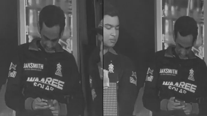 Protocol breach? RR manager’s dugout phone use draws attention