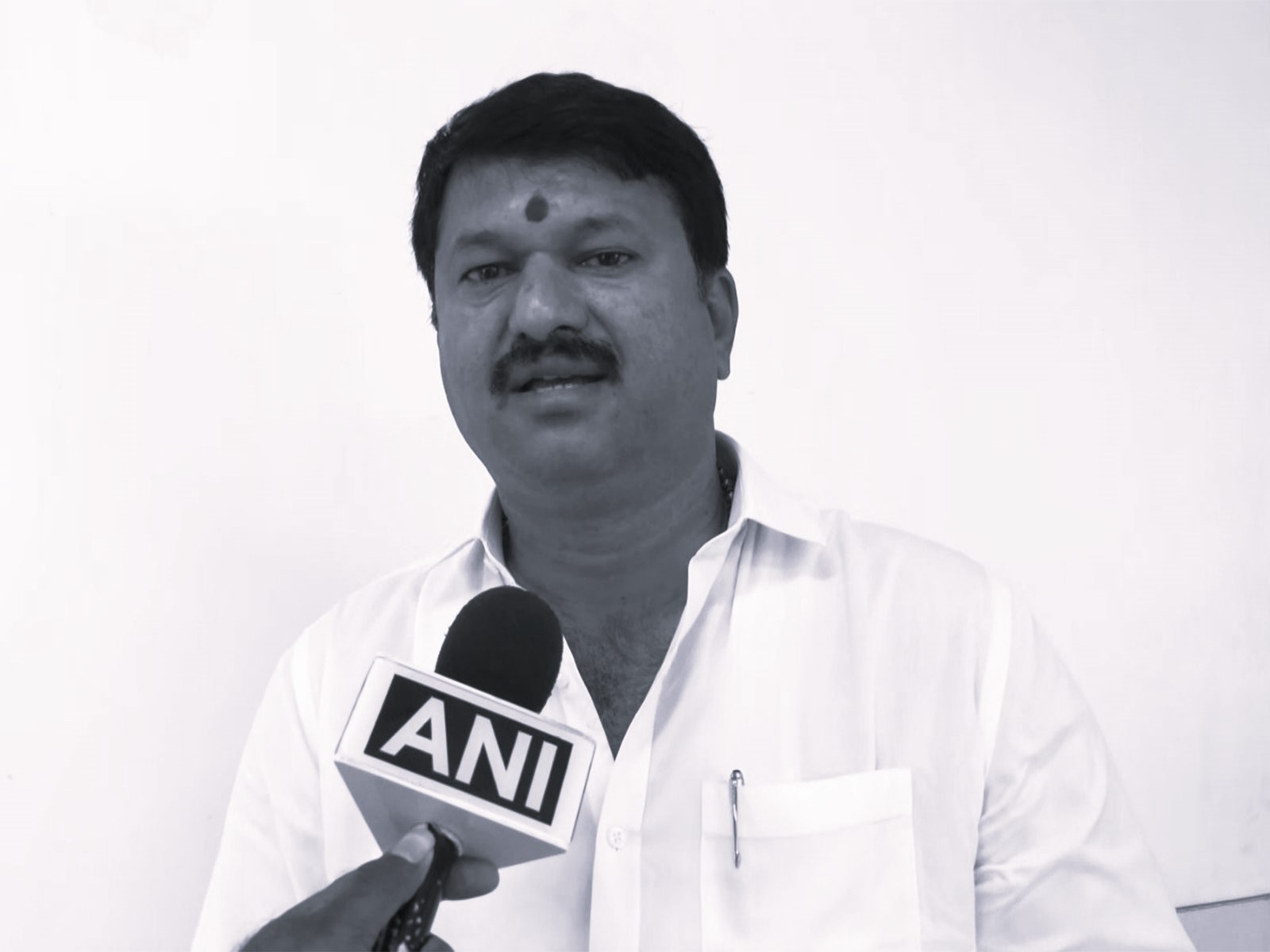 తక్కువ ధరకే భూ కేటాయింపులు పెట్టుబడులను ఆకర్షిస్తాయి: ఏపీఐఐసీ చైర్మన్