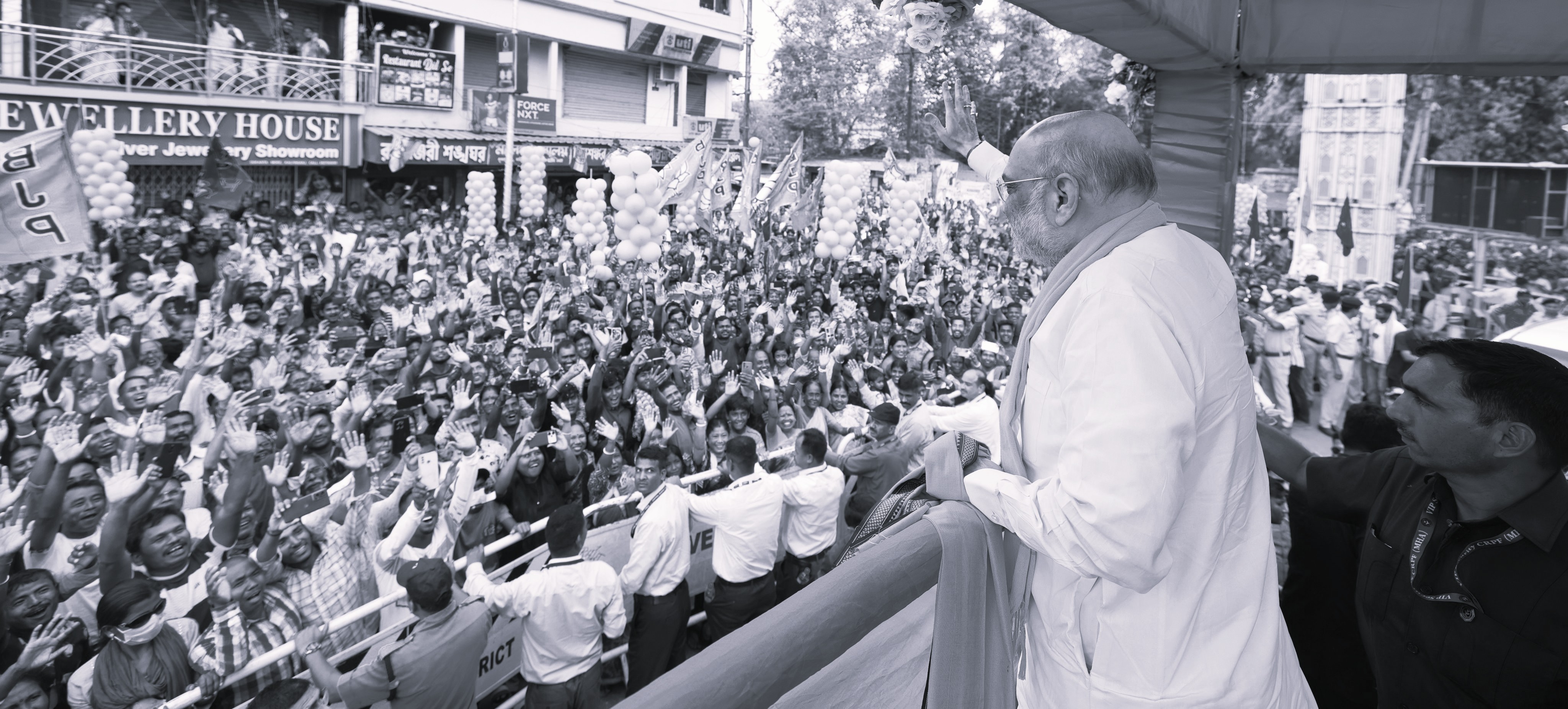 దేశం నుంచి చొరబాటుదారులను పంపిస్తాం: అమిత్ షా
