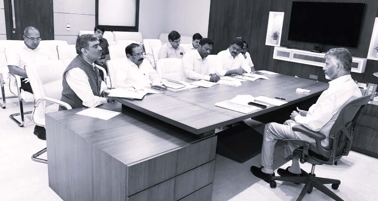 15 శాతం వృద్ధి రేటే లక్ష్యం.. క్షేత్రస్థాయి ప్రణాళికలతో ముందుకు సాగాలి: సీఎం చంద్రబాబు