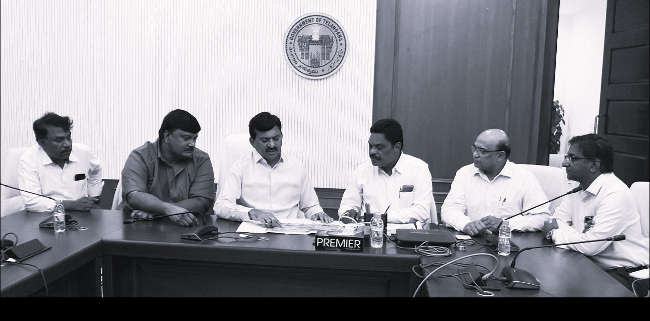 త్వరలోనే వరంగల్ ఎయిర్పోర్ట్కు శంకుస్థాపన: మంత్రి పొంగులేటి