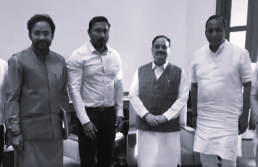 బీజేపీలోకి మల్లారెడ్డి? ప్రధాని మోడీతో కుటుంబ సమేత భేటీ!