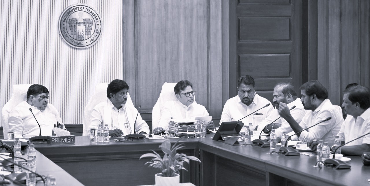 సానుకూల దృక్పథంతో ఆర్టీసీ సమస్యల పరిష్కారం: డిప్యూటీ సీఎం భట్టి విక్రమార్క