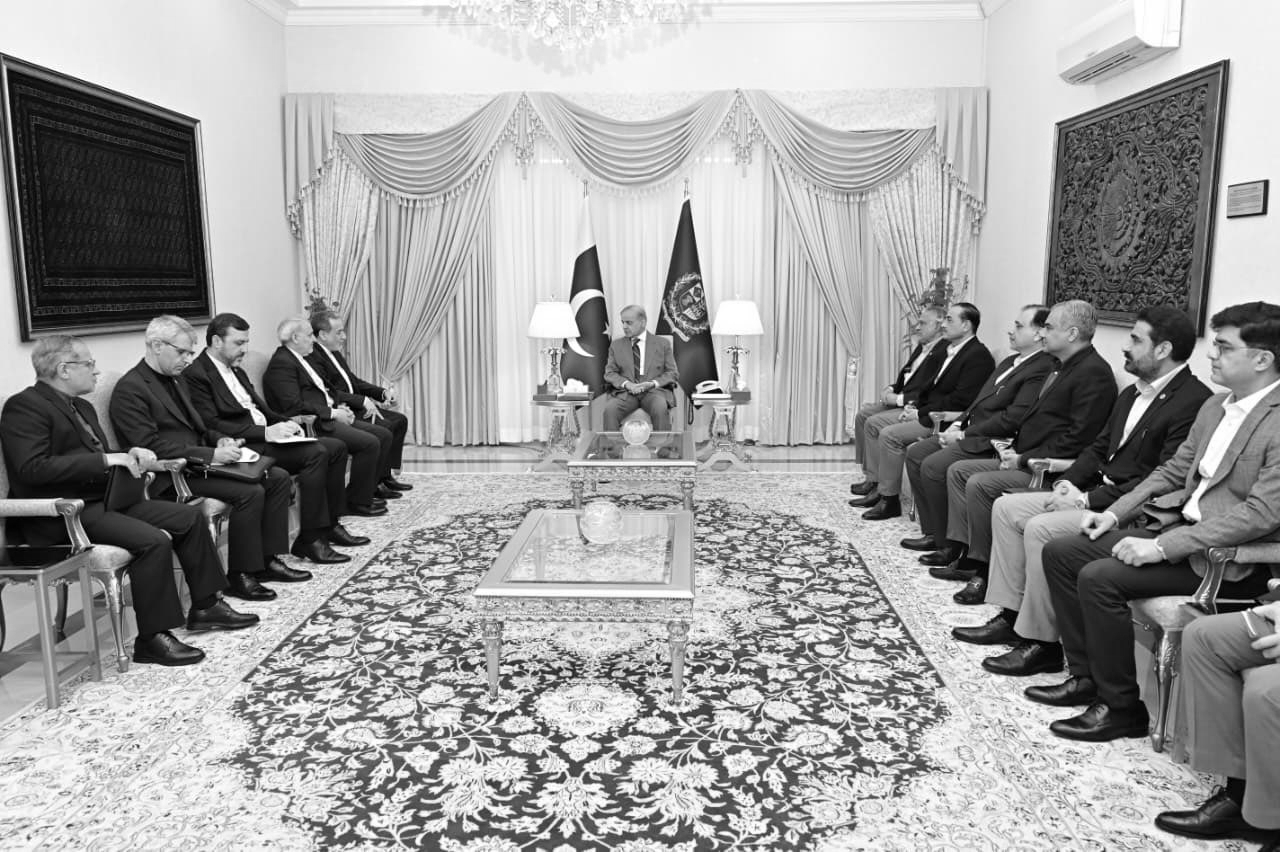 Iran Ghosted the US in Islamabad: Araghchi Left Before Trump's Envoys Arrived