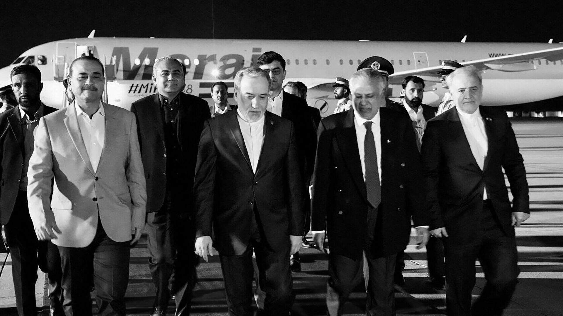 Iran Ghosted the US in Islamabad: Araghchi Left Before Trump's Envoys Arrived