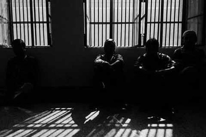 Six Held, ₹23 Lakh Seized in J&K Anti-Drug Crackdown, Assets Worth ₹73 Lakh Attached