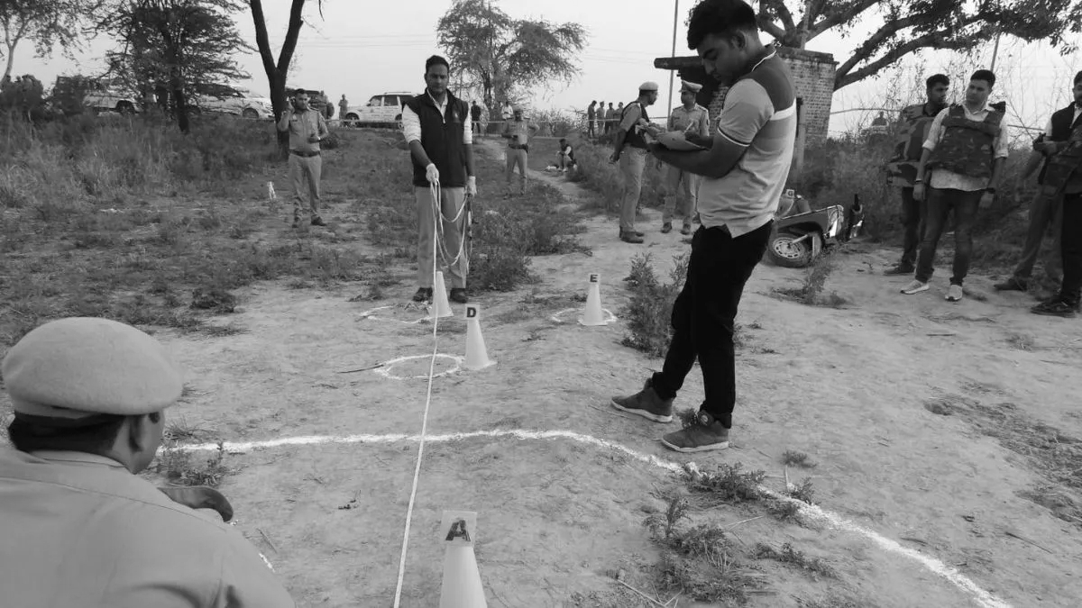 UP Triple Murder Case: Key Accused Killed in Encounter, Two Cops Injured