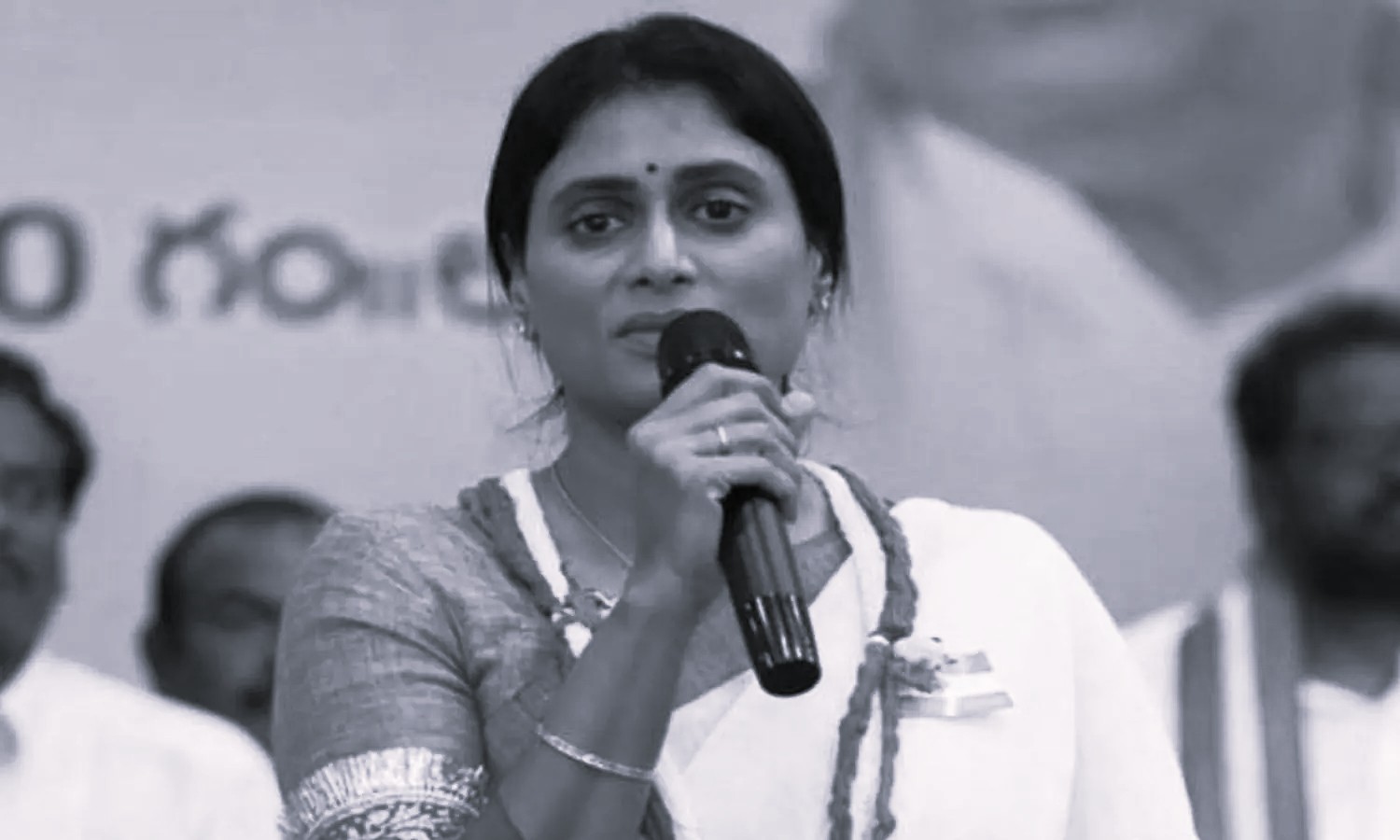 ఎన్నికల కోసమే మోడీ వేషాలు: ఏపీ కాంగ్రెస్ అధ్యక్షురాలు షర్మిల