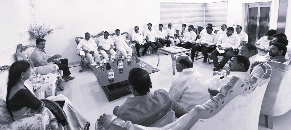 వచ్చే 20 ఏళ్లు కాంగ్రెస్ అధికారంలోకి రావడం కష్టమే: కేటీఆర్