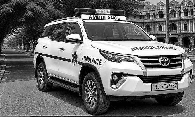Jaipur Tax Consultant Turns SUV Into Ambulance, Saves Over 35 Lives In 20 Years
