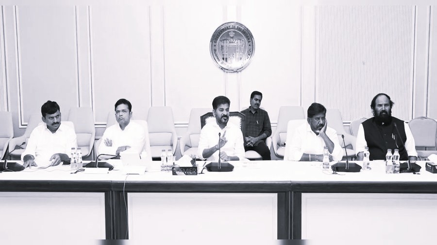 నేడు తెలంగాణ కేబినెట్ భేటీ