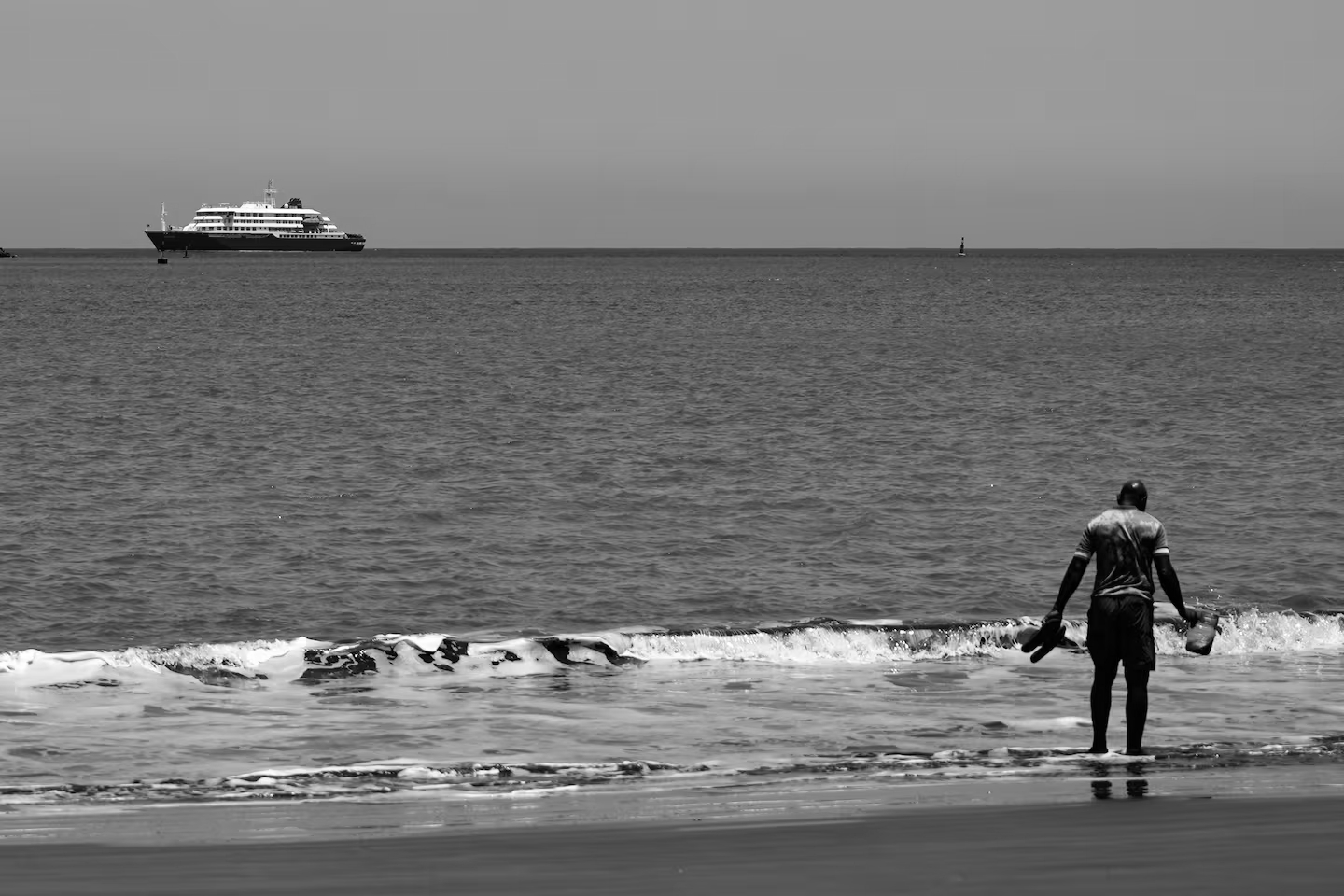 Will Spain’s Las Palmas Become Safe Haven For Hantavirus-Hit Luxury Cruise?