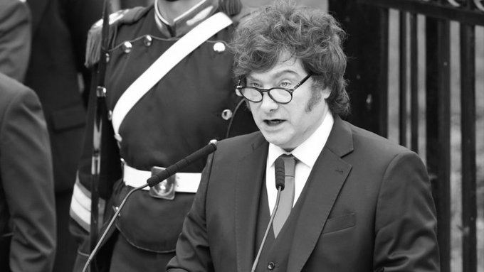 Argentina’s Milei Restores Press Access After Ban Sparks Backlash