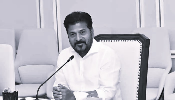 నా కాన్వాయ్ కోసం ట్రాఫిక్ ఆపొద్దు: డీజీపీకి సీఎం రేవంత్ రెడ్డి ఆదేశాలు