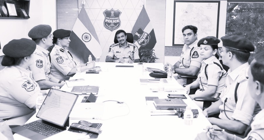 నా కాన్వాయ్ కోసం ట్రాఫిక్ ఆపొద్దు: డీజీపీకి సీఎం రేవంత్ రెడ్డి ఆదేశాలు