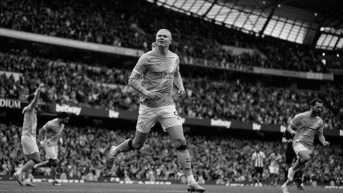 Pressure Mounts at the Top: City Win Big, Liverpool Booed at Anfield
