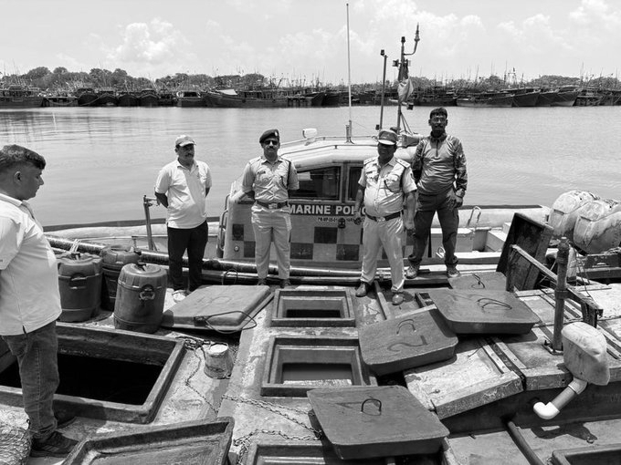 Odisha Police Bust Deep-Sea Diesel Smuggling Racket, 3,500 Litres Seized