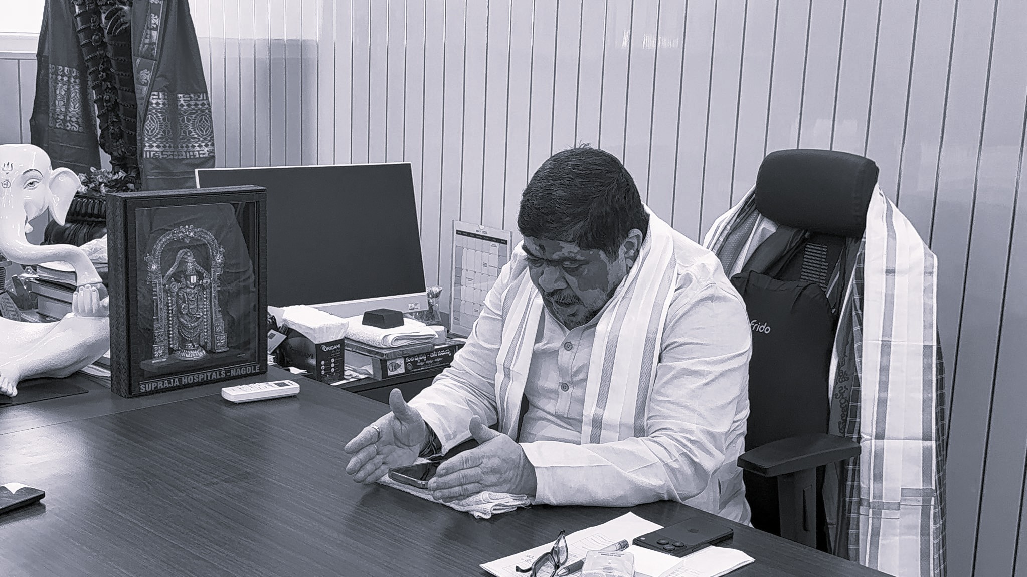 ధాన్యం కొనుగోళ్లపై మంత్రి పొన్నం ప్రభాకర్ టెలీకాన్ఫరెన్స్