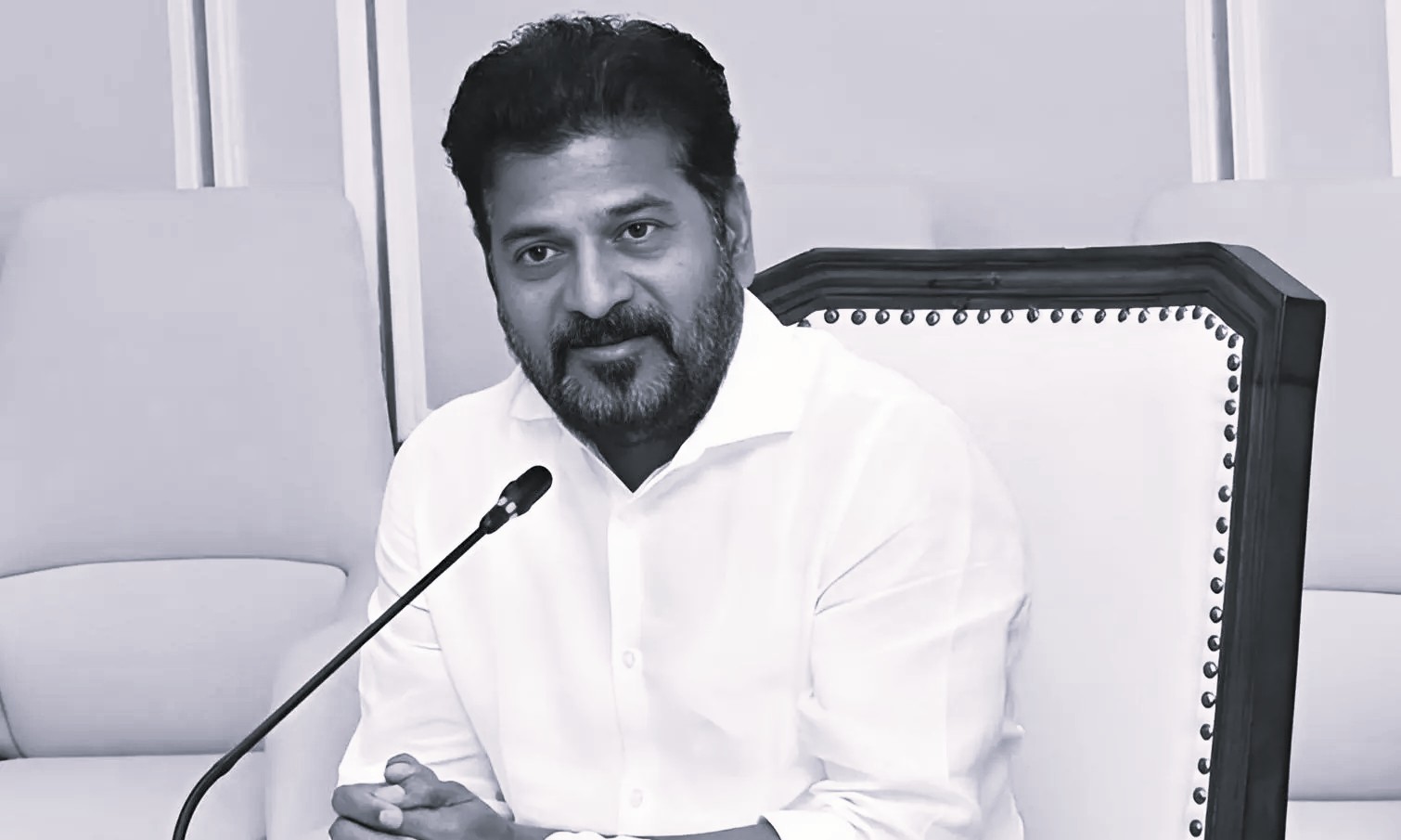 బండి భగీరథ్పై కేసు.. తక్షణమే విచారణ ప్రారంభించాలి: సీఎం రేవంత్ రెడ్డి ఆదేశం