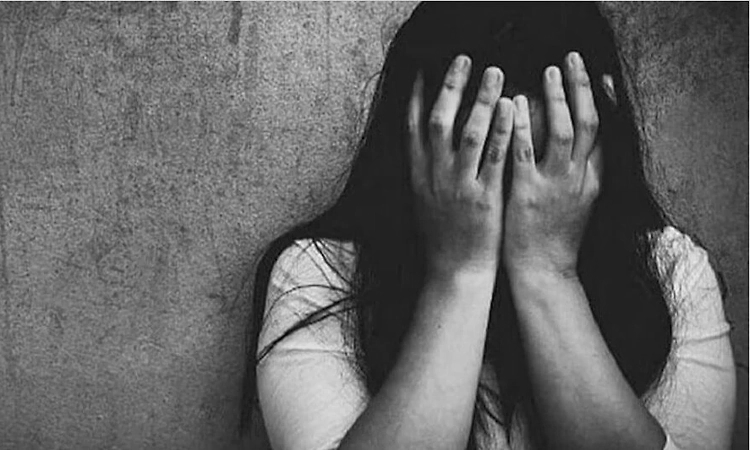 Woman Beaten, Stripped And Paraded By Mob In Thane Over Alleged Remarks On Deities