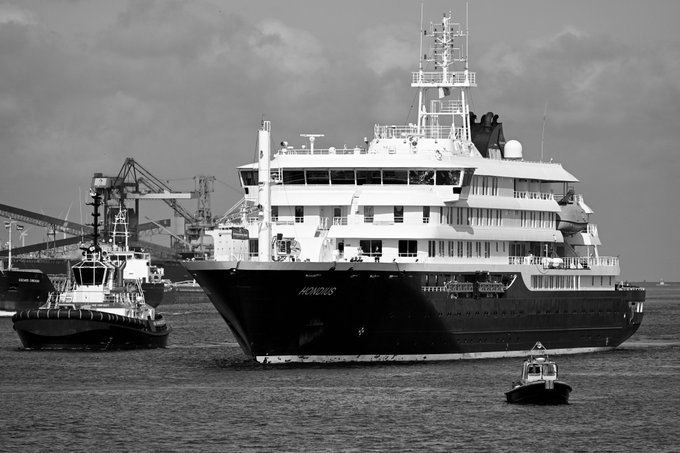 Hantavirus Hit Cruise Ship Docks in Netherlands for Full Disinfection
