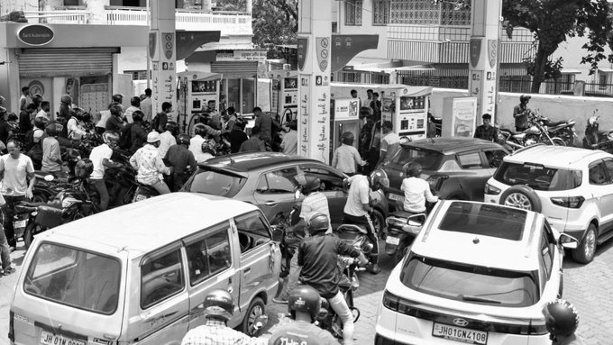 Petrol, Diesel Prices Hiked Again By 90 Paise In Second Increase In A Week