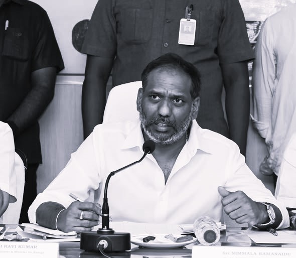 పెండింగ్ వ్యవసాయ కనెక్షన్లు తక్షణమే మంజూరు చేయండి : మంత్రి రవికుమార్