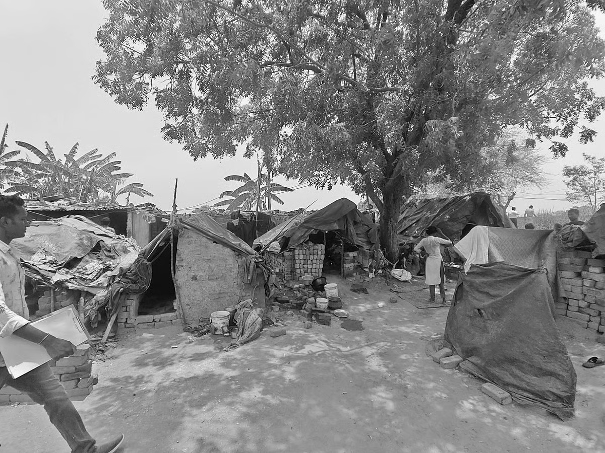 Telangana Rescues 518 Alleged Bonded Labourers from Nizamabad Brick Kilns