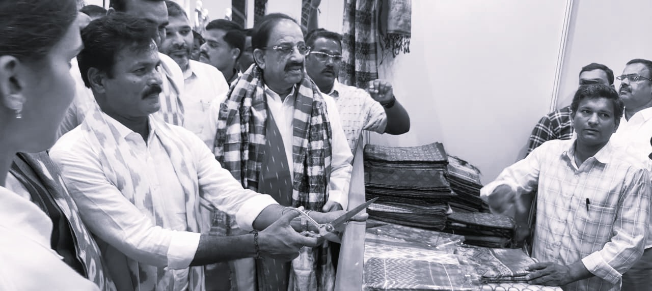 Minister Tummala Nageswara Rao Inaugurates ‘Thread Pochampally’ Handloom Exhibition in Hyderabad