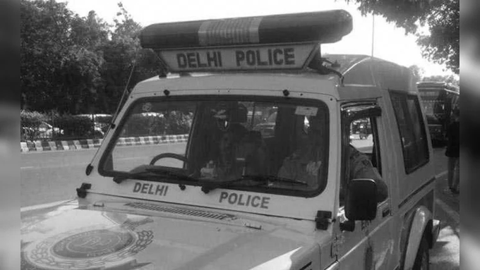 Delhi Man Arrested for Using AI-Morphed Images to Blackmail Women, Extort Money Online
