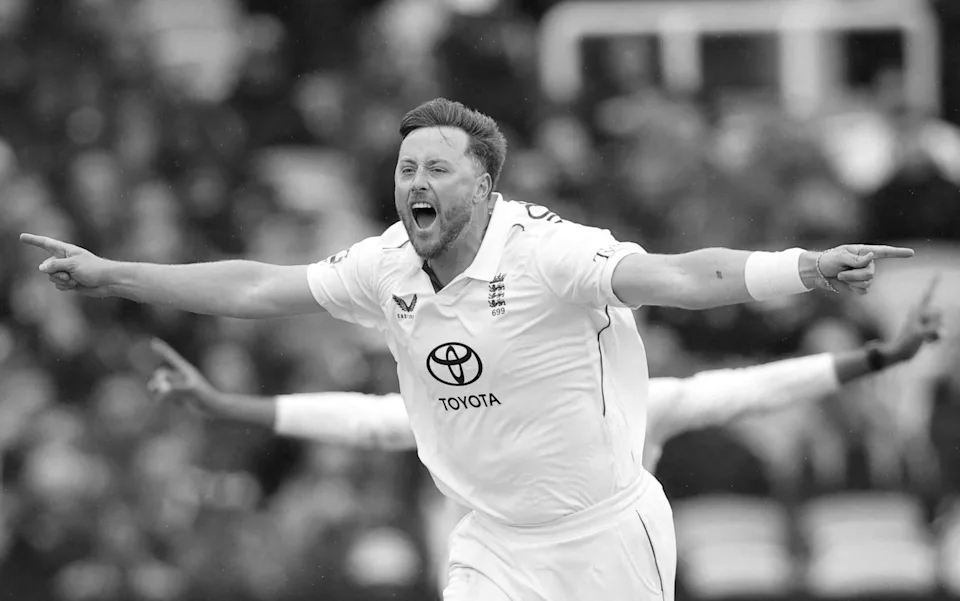 England Hit by Fresh Bowling Blow as Robinson Ruled Out Ahead of Second Test Against NZ