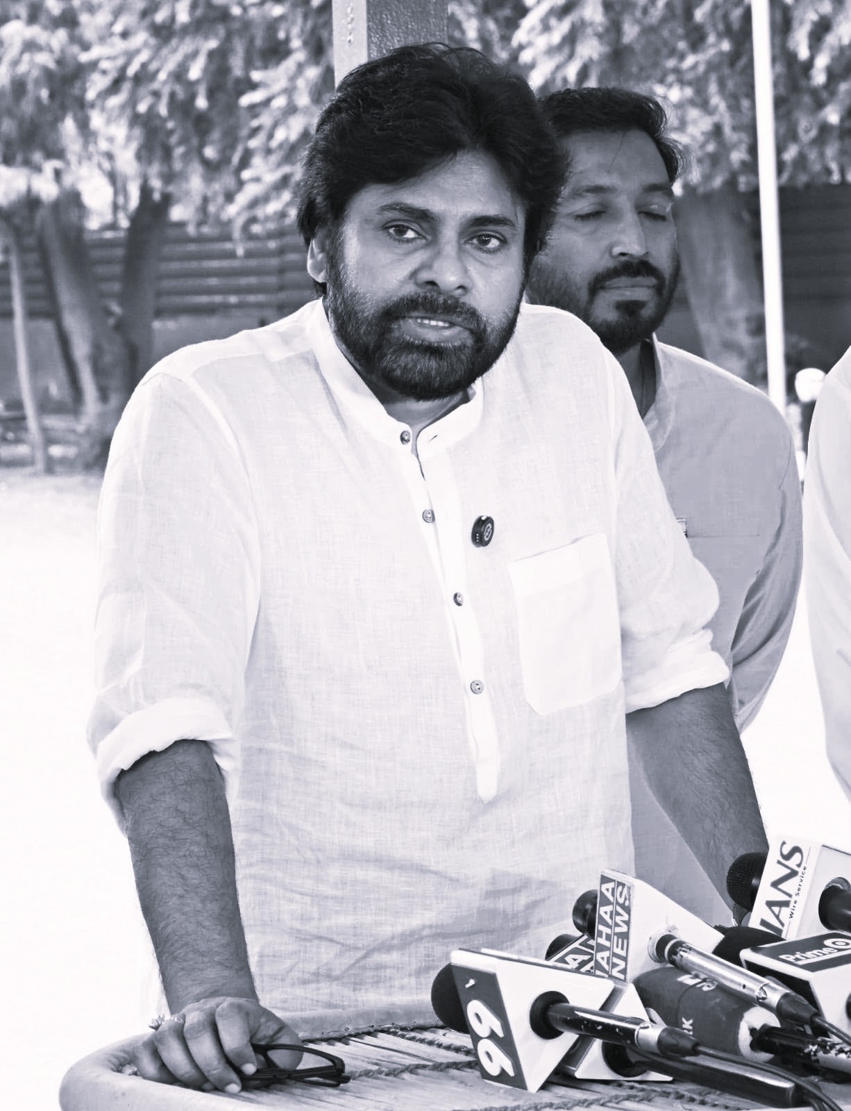 Ahead of Pushkaralu, Centre Backs AP’s Mission to Clean Godavari