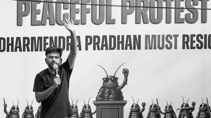 'Won't Leave Until Pradhan Resigns': Dipke Stands Firm After Police Denial