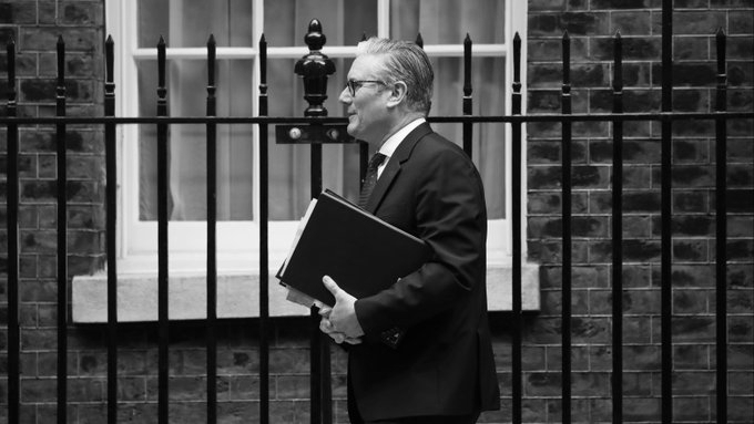 Starmer Faces Make or Break Monday as Cabinet Minister Admits Leadership Under Threat