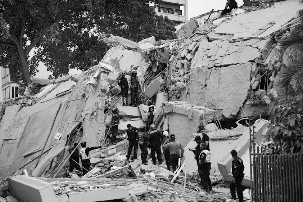 Twin Quakes Devastate Venezuela: Death Toll Climbs to 164, Nearly 1,000 Injured, Govt Declares State of Emergency