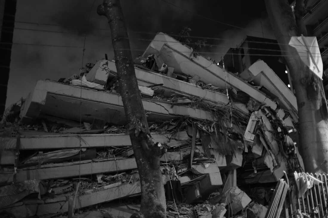Twin Quakes Devastate Venezuela: Death Toll Climbs to 164, Nearly 1,000 Injured, Govt Declares State of Emergency