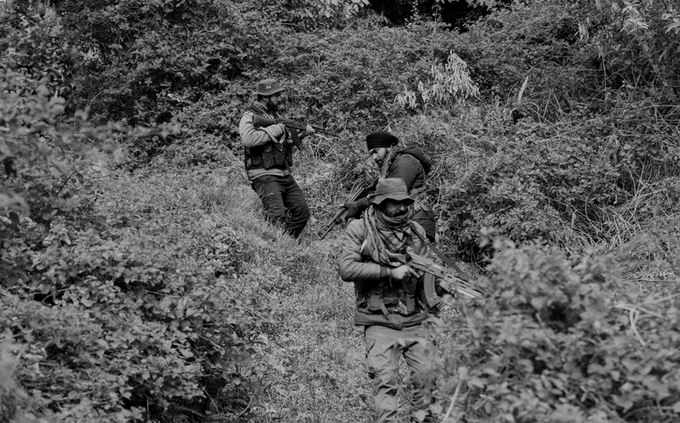 Security Forces Continue Hunt for Two LeT Militants in Shopian