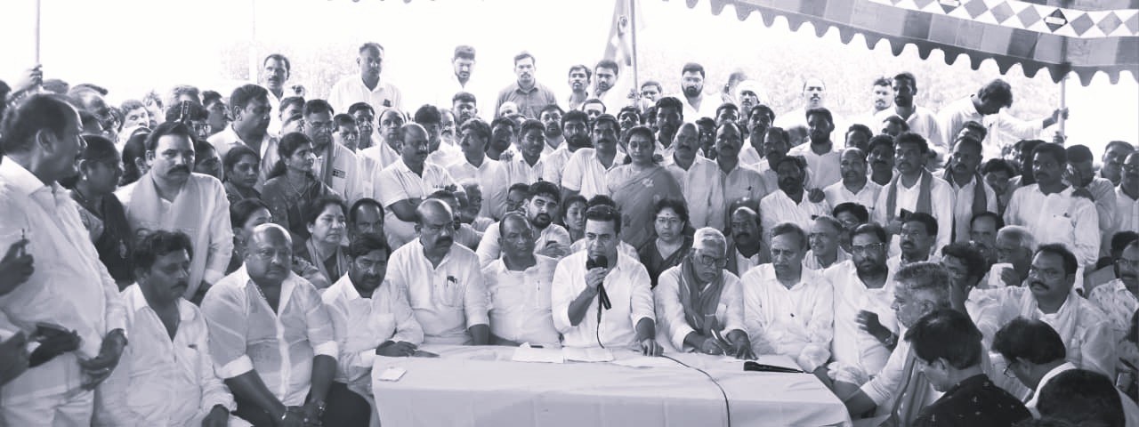 KTR Challenges Telangana Government Over Kaleshwaram Project During Kannepalli Visit