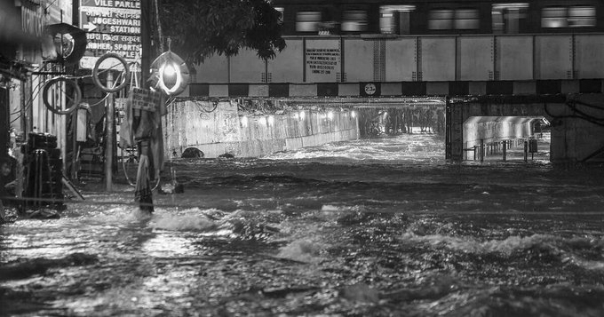 Heavy Rain Disrupts Western Railway, Over 20 Trains Stranded Across Mumbai-Gujarat Route