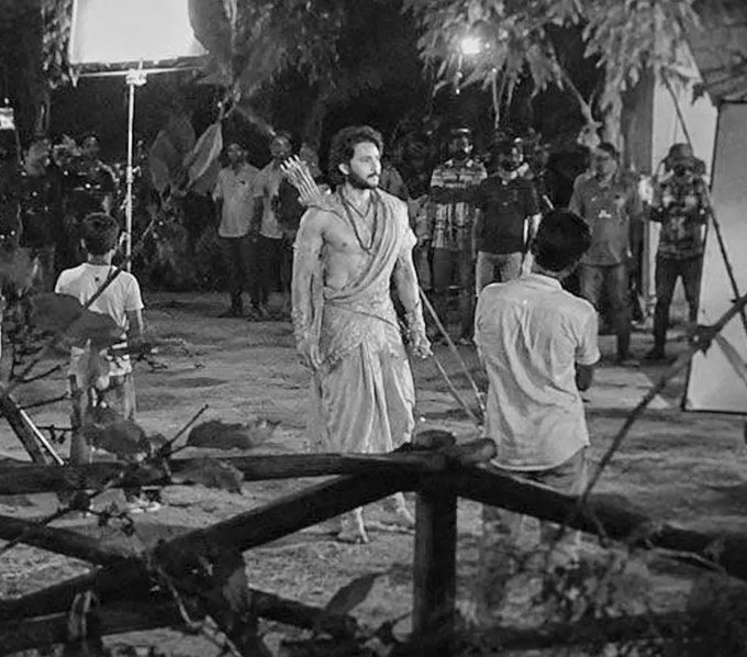 Mahesh Babu's Viral Lord Ram Look Leaves Fans Stunned, But Is It Even Real?