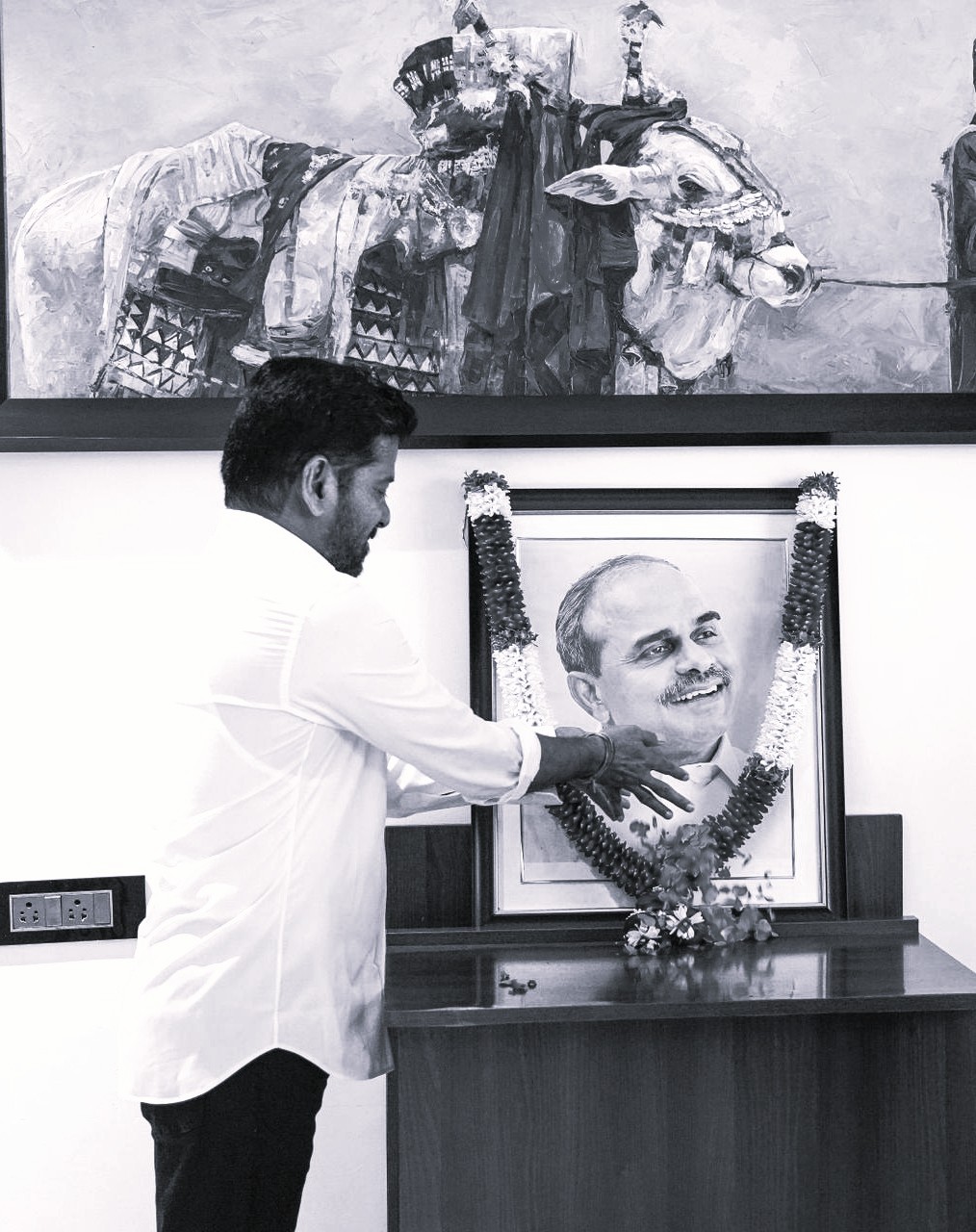 తెలుగు రాష్ట్రాల్లో ఘనంగా వైఎస్సార్ 77వ జయంతి వేడుకలు