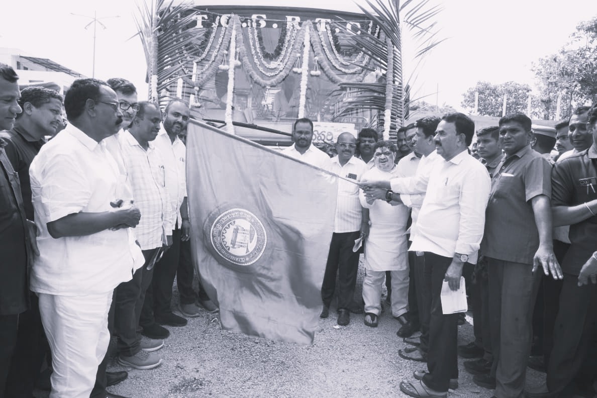 ఆర్టీసీని లాభాల బాటలోకి తెచ్చాం: మంత్రి పొన్నం ప్రభాకర్