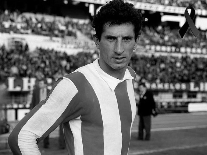 Football Legend Antonio Rattín Dies at 89, The Man Behind the Yellow and Red Card Revolution