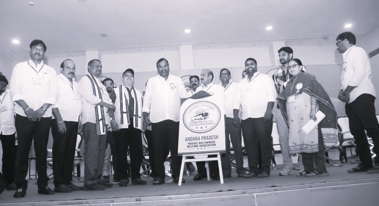 ప్రైవేట్ బస్సుల పన్ను తగ్గింపు: కూటమి ప్రభుత్వానికి ఘనంగా ‘కృతజ్ఞత సభ’