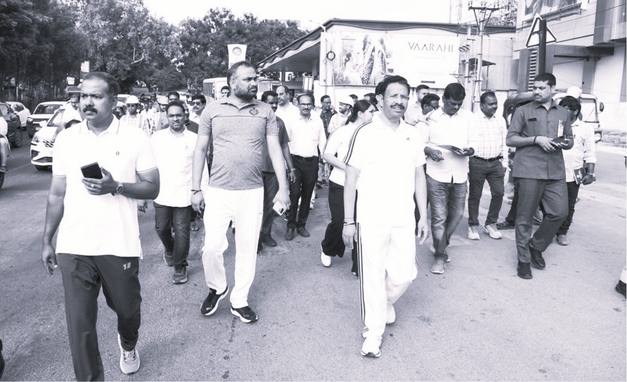 GHMC Reviews KBR Park Flyover Plan to Ease Hyderabad Traffic