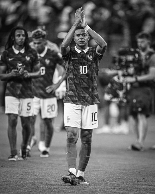Mbappé's World Cup Dream Ends, But Golden Boot Battle With Messi Is Far From Over