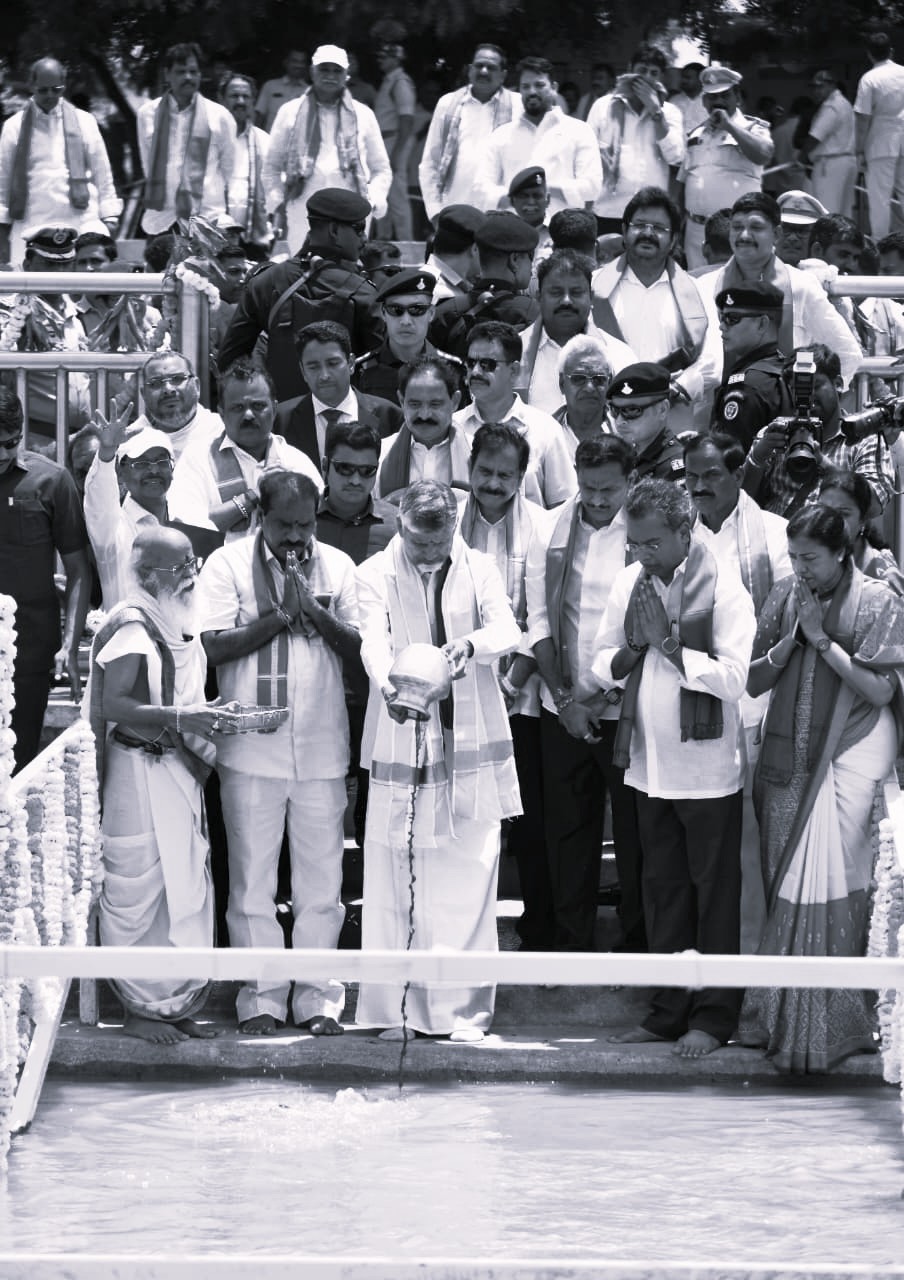 ప్రతి ఎకరానికీ సాగునీరే లక్ష్యం.. 2027 మార్చి నాటికి పోలవరం పూర్తి: సీఎం చంద్రబాబు