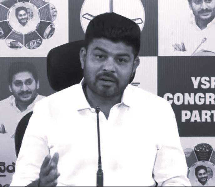 తల్లికి వందనం అమలులో విద్యార్థులకు అన్యాయం: వైసీపీ నేత రమేష్ గౌడ్