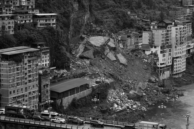 China Landslide Disaster: 8 Dead, 34 Missing After Hillside Buries Homes in Chongqing